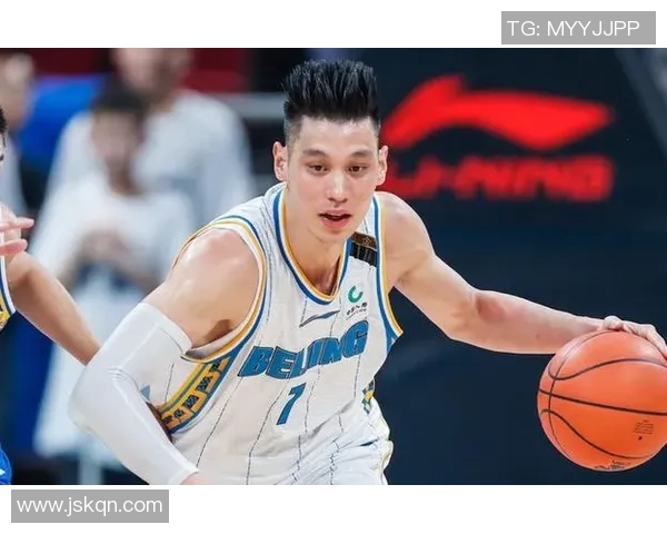 重庆网球队在全国锦标赛积分榜上以63分稳居第一位置展现强劲实力