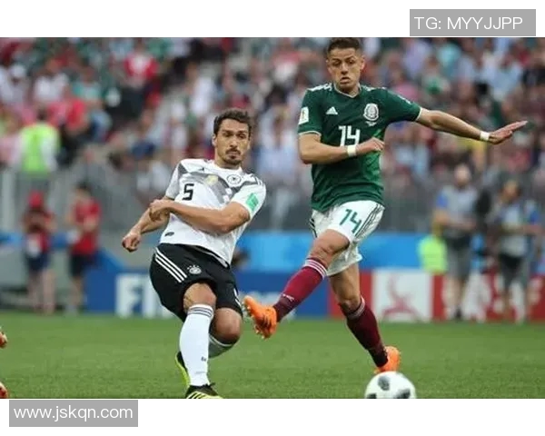 世预赛焦点对决美国与墨西哥的激烈较量即将上演 世预赛焦点对决美国与墨西哥的激烈较量即将上演