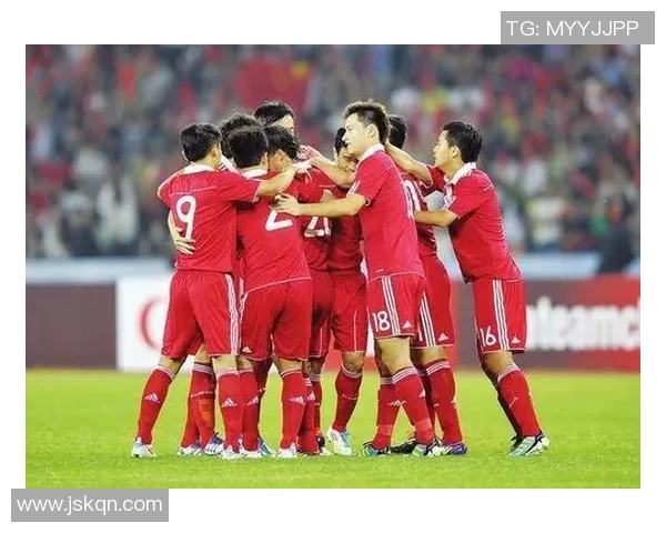 冲击与亚特联对决分析:战术布局与球员表现的全面剖析 冲击与亚特联对决分析:战术布局与球员表现的全面剖析